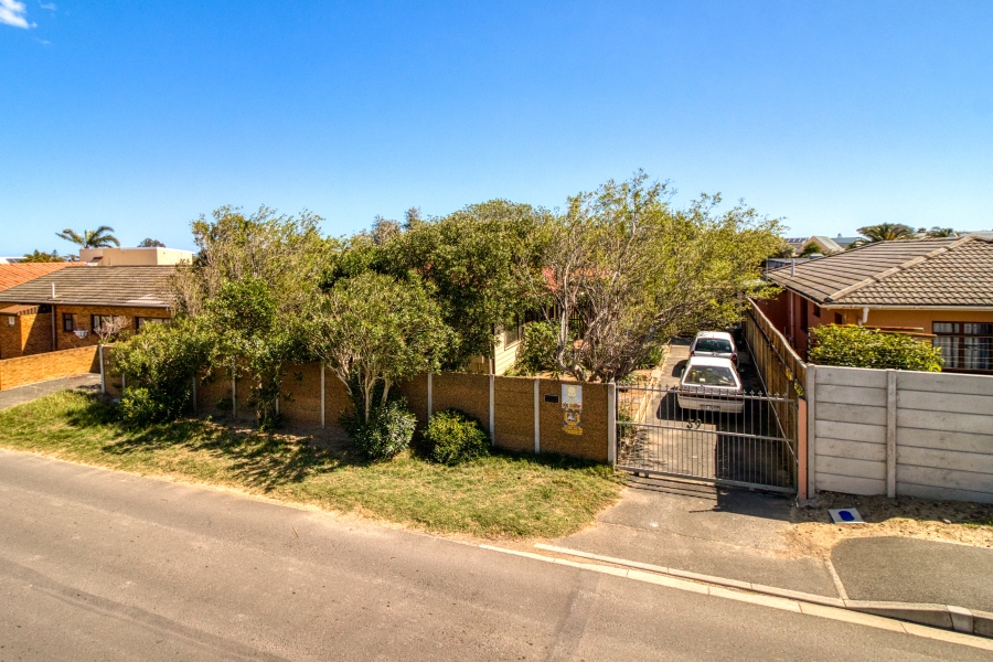 3 Bedroom Property for Sale in Dobson Western Cape